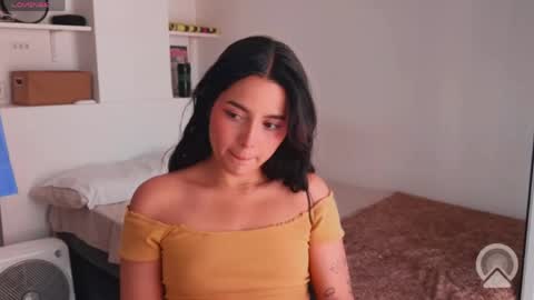 Snapshot of iamjulietaaa chatting on 05.26.26 Julieta online show from 05.26.26
