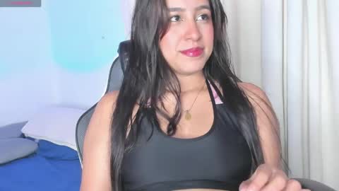 Lara online show from 04.20.26