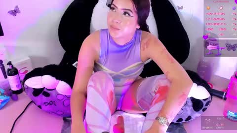 Snapshot of iamstephanie13 chatting on 01.03.25 Steph - Online Again   - 1 DECEMBER online show from 01.03.25