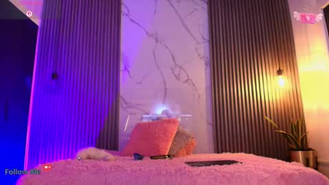 V I C T O R I A online show from 10.05.25