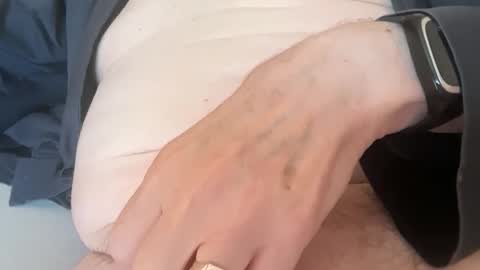 ian53a - mature UK man for same online show from 09.27.25