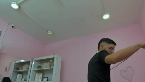 IAN CASTILLO online show from 03.07.25