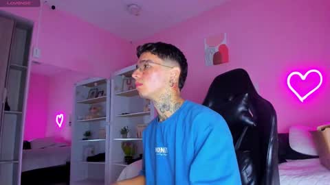 IAN CASTILLO online show from 09.22.25