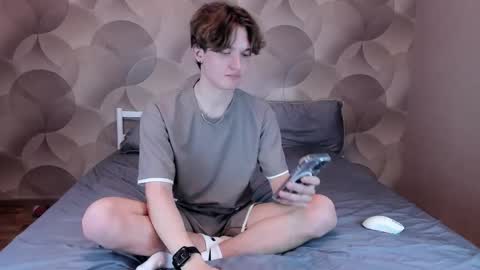 Ian Flor online show from 04.28.26