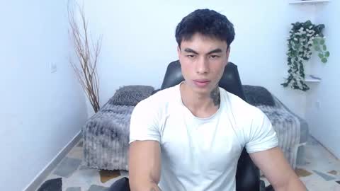 Snapshot of ian_west chatting on 02.16.26 Ian online show from 02.16.26