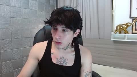 ian online show from 12.17.25