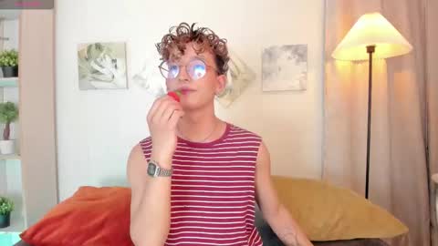 ian  online show from 12.16.25