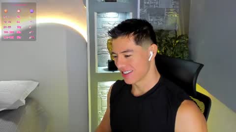 Snapshot of ianmancini chatting on 06.16.26 ianmancini online show from 06.16.26