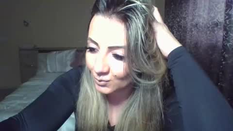 Yasmine online show from 01.13.26