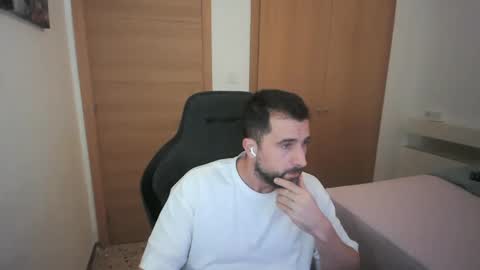 iberian_macho online show from 11.14.25