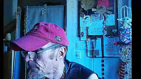 Snapshot of ibpms247 chatting on 12.31.24 PMS online show from 12.31.24