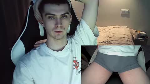 Snapshot of ice_raf chatting on 01.19.25 MAX online show from 01.19.25