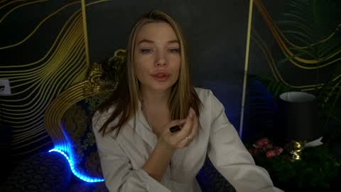 Danielle online show from 12.28.24