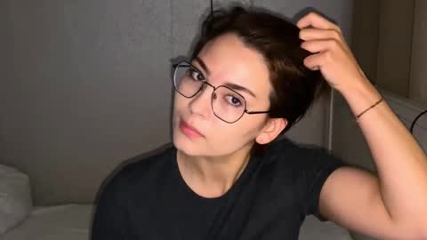 Ksenia online show from 10.17.25