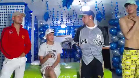 THOMAS AND DAMIAND online show from 01.11.25