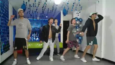 THOMAS AND DAMIAND online show from 02.15.25