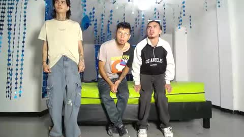 THOMAS AND DAMIAND online show from 02.24.25