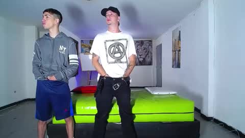 THOMAS AND DAMIAND online show from 09.24.25