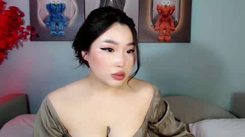 Snapshot of ichiben chatting on 02.23.25 ichiben online show from 02.23.25