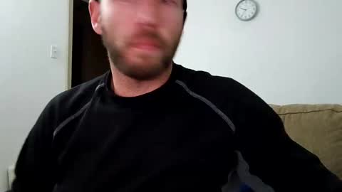 Snapshot of icyfucktoy chatting on 12.05.24 icyfucktoy online show from 12.05.24