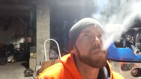 Snapshot of icyfucktoy chatting on 02.19.25 icyfucktoy online show from 02.19.25