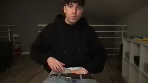 Snapshot of icyninesix chatting on 01.17.25 icyninesix online show from 01.17.25