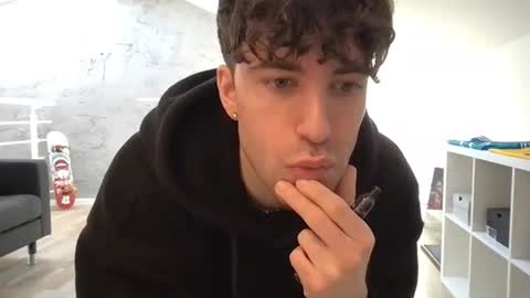 Snapshot of icyninesix chatting on 02.06.25 icyninesix online show from 02.06.25