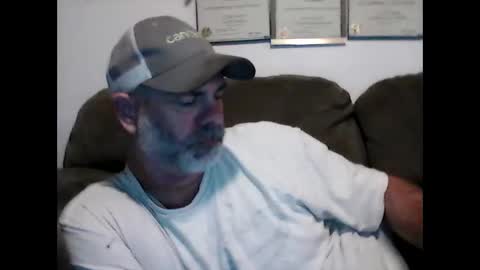 Snapshot of idkwhyidothis348732 chatting on 01.08.25 idkwhyidothis348732 online show from 01.08.25