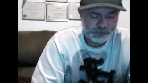 Snapshot of idkwhyidothis348732 chatting on 02.24.25 idkwhyidothis348732 online show from 02.24.25