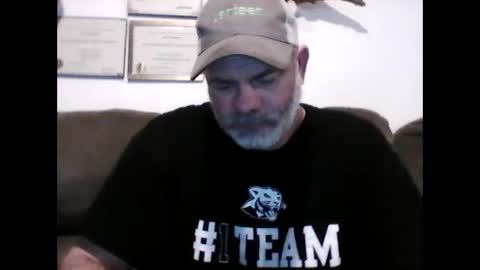 Snapshot of idkwhyidothis348732 chatting on 02.27.25 idkwhyidothis348732 online show from 02.27.25