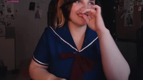Snapshot of idontknowwhyjojo chatting on 05.21.26 Saya online show from 05.21.26