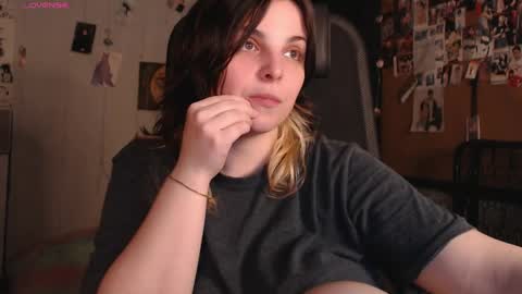 Snapshot of idontknowwhyjojo chatting on 05.24.26 Saya online show from 05.24.26
