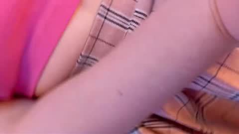 Emmy  help me reach 100 thumbs up online show from 02.22.25