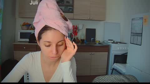 Julia and Mira online show from 02.09.25