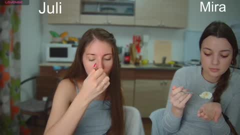 Julia and Mira online show from 02.22.25