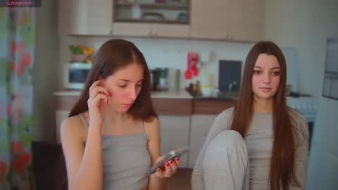 Julia and Mira online show from 02.23.25