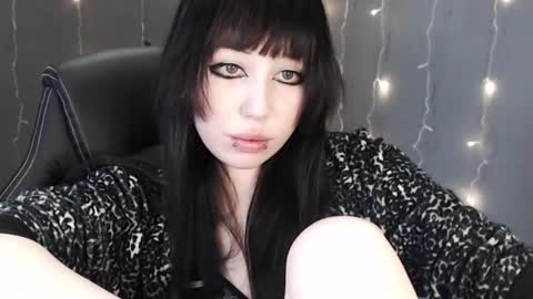 iiiiiiis online show from 03.08.26