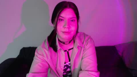 Vella online show from 09.11.25