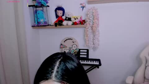 Snapshot of iki_mei chatting on 05.29.26 Maria online show from 05.29.26