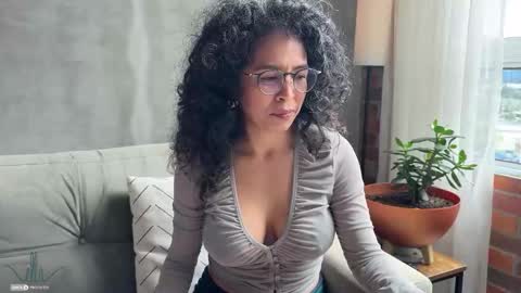 Kloe online show from 02.07.26