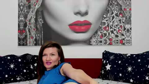 Snapshot of illegalbeauty87 chatting on 07.15.26 Ingrid or more easier...Miss GoDDess Mistress online show from 07.15.26