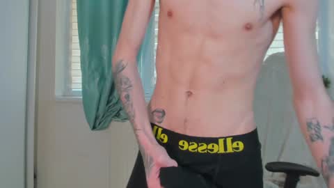 Snapshot of illusions888 chatting on 02.07.25 D-Illusion online show from 02.07.25