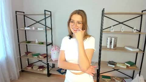Ilona online show from 07.03.26