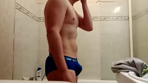 ilovecuteguy79 online show from 04.04.26