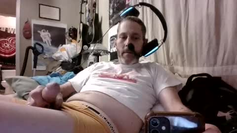 Snapshot of ilovewomensmokers0935 chatting on 03.19.26 ilovewomensmokers0935 online show from 03.19.26