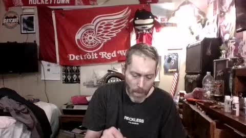 Snapshot of ilovewomensmokers0935 chatting on 03.22.26 ilovewomensmokers0935 online show from 03.22.26