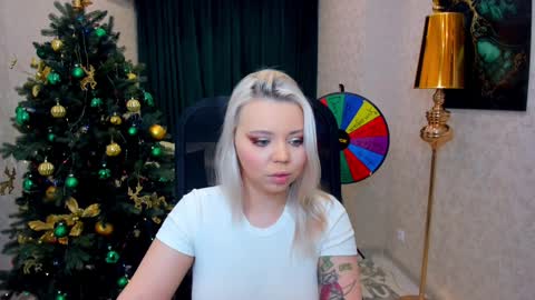 Roxy online show from 12.26.24