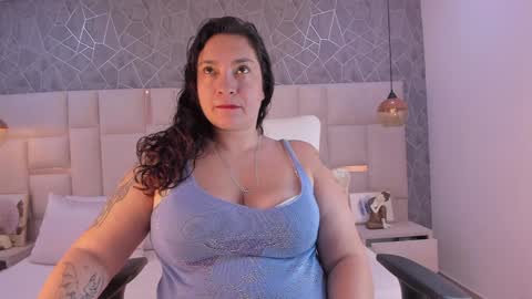 Alaya online show from 01.13.25