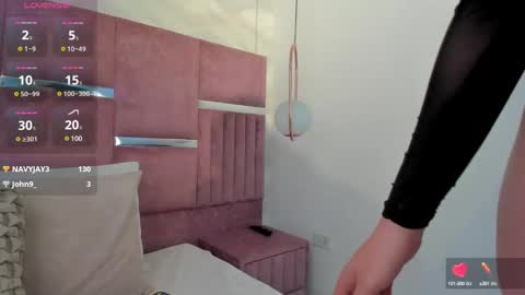 Aleja  online show from 12.19.24