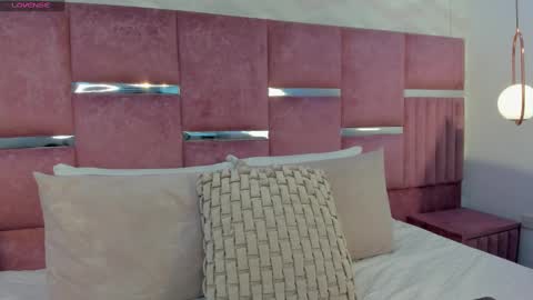 Aleja  online show from 12.28.24